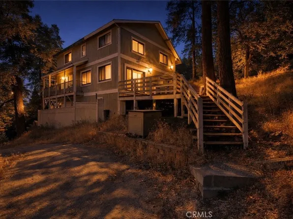 25389 Oak Glen Rd, Strawberry Lodge, CA 92391