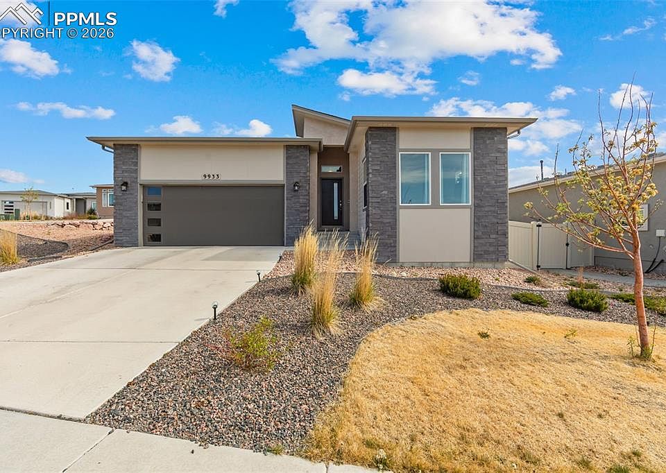 1st image of 9933 Meridian Hills Trl