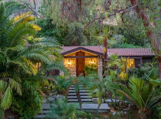 4943 Queen Victoria Rd, Woodland Hills, CA 91364