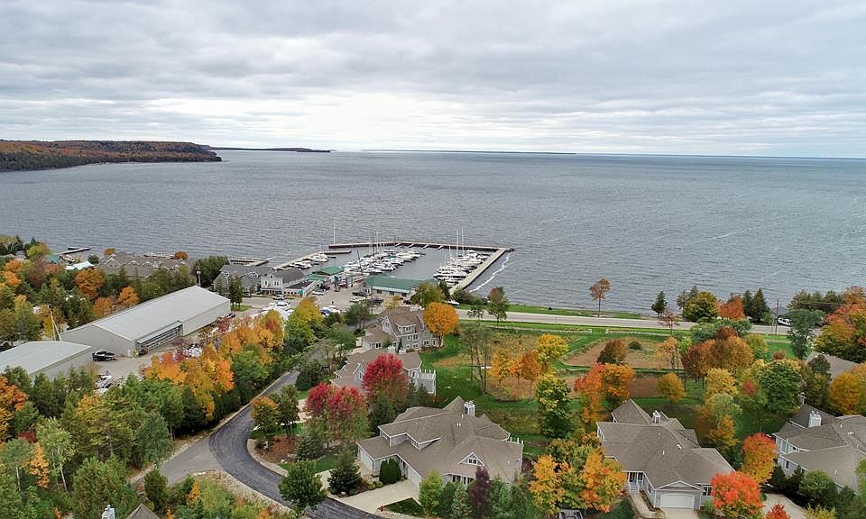 1st image of 10977 Harbor Shores Ct