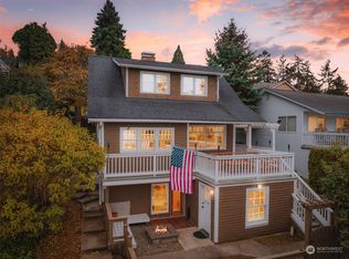 1712 Markham Ave NE, Tacoma, WA