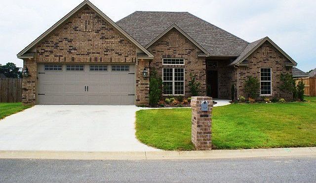 1st image of 427 Natalie Cir