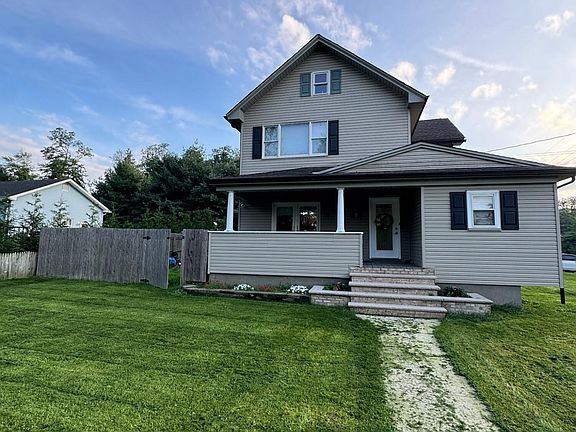 5th image of 5 Willow Avenue