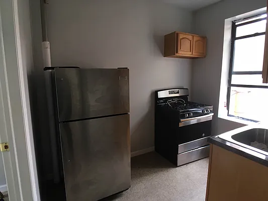 Rented by BRICK & GALO REALTY CORP | media 5