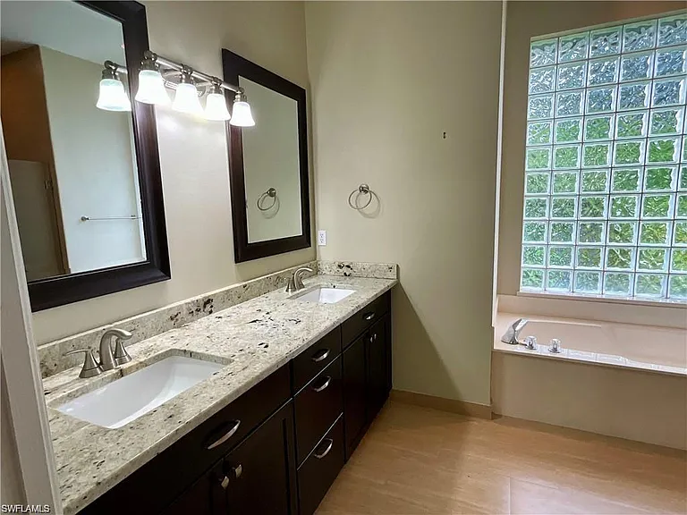 701 Meyer Dr — Photo 7