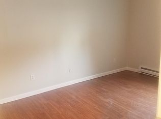 10 Gibbs St, Worcester, MA 01607