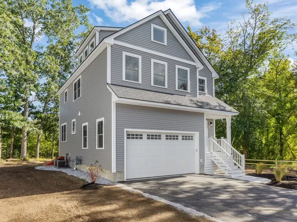 48 Beach Rd, Salisbury, MA 01952