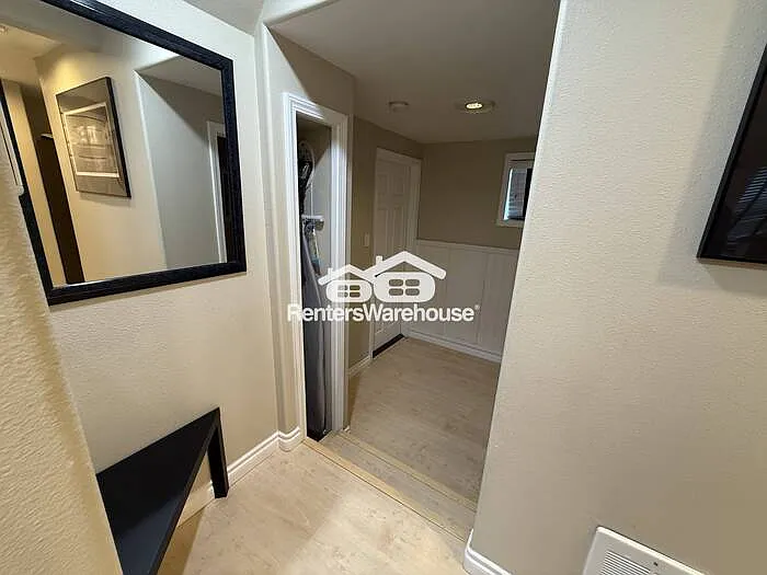 6514 Phinney Ave N #C — Photo 11
