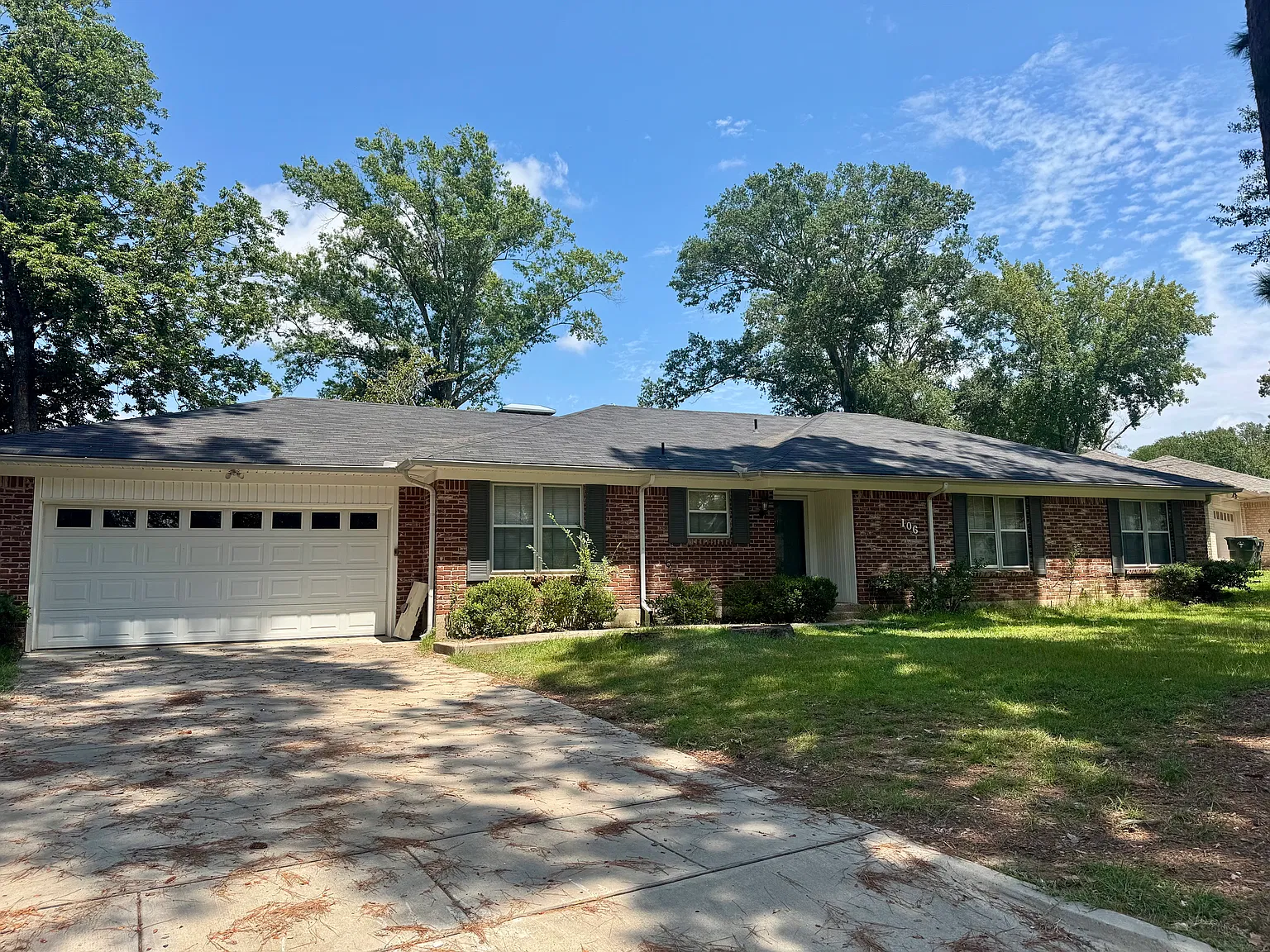 106 Clemson Dr — Photo 2