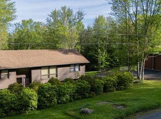 1111 Advent Rd, Lake Ariel, PA 18436