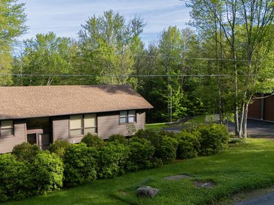 1111 Advent Rd, Lake Ariel, PA, 18436