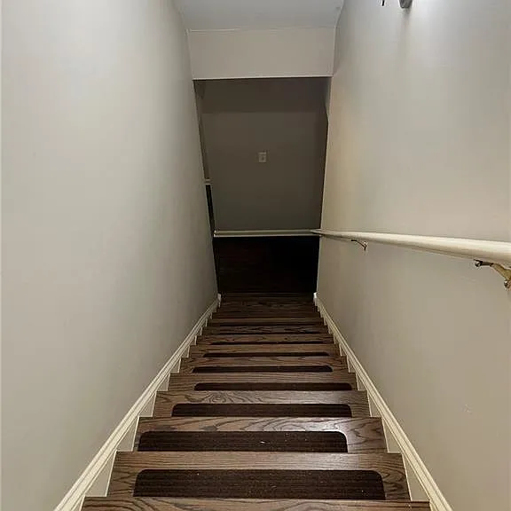 2476 Sewell Mill Rd — Photo 32