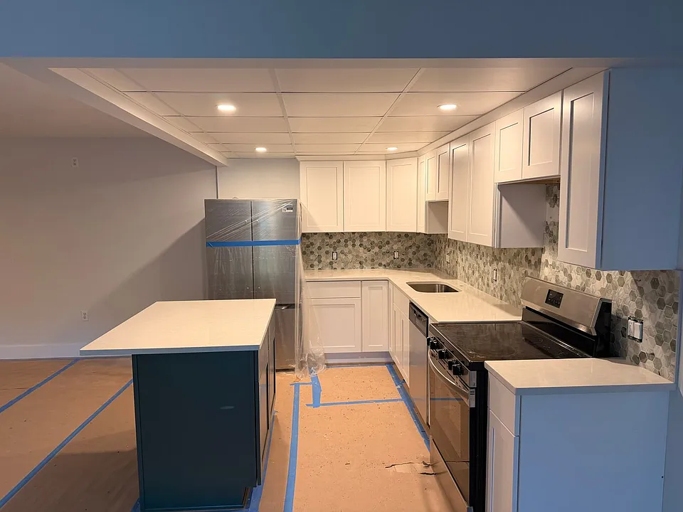 757 Main St #35