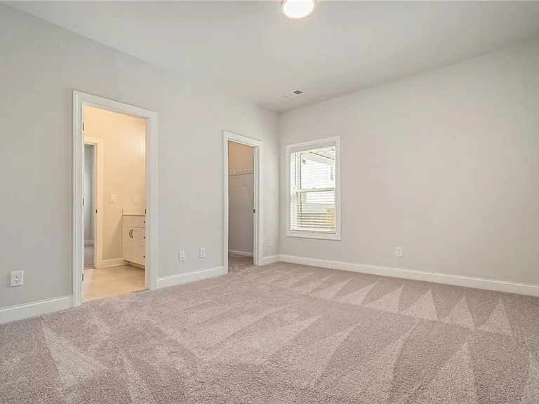106 Basil St — Photo 16