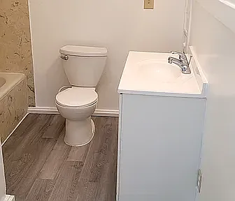 1612 W Franklin St #1612 — Photo 7