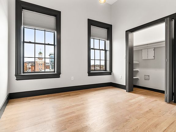 5th image of 26 Washington Ave #11433782