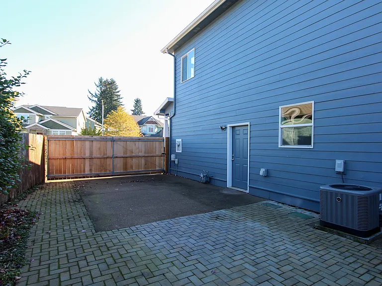 943 Burley Hill Dr NW — Photo 34