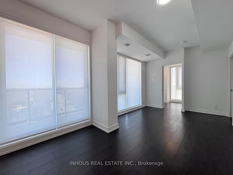 215 Veterans Dr #909 — Photo 2