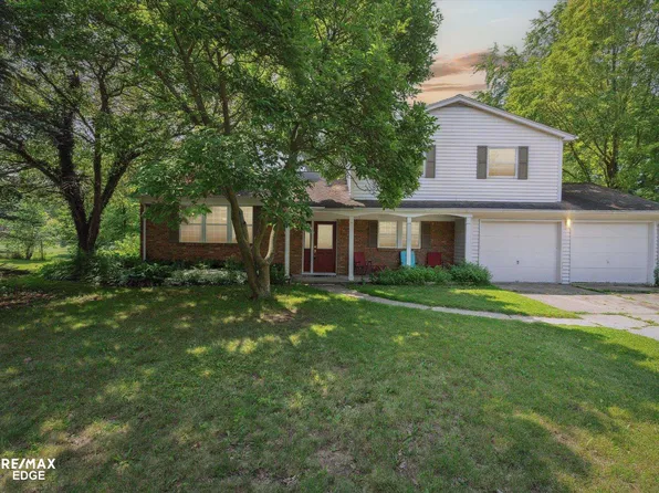 6043 Trenton Dr, Flint, MI 48532