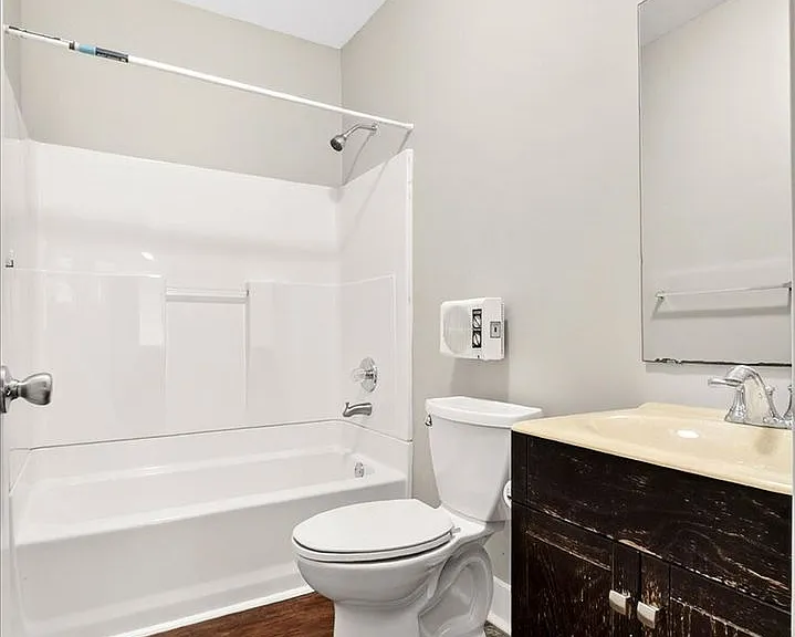 3918 Hereford St #2N — Photo 10