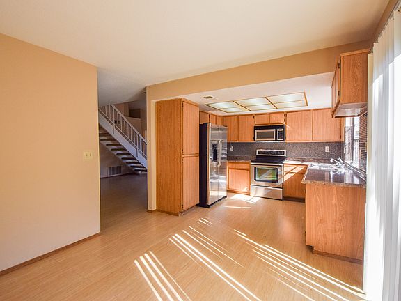 2nd image of 178 Nalisty Dr