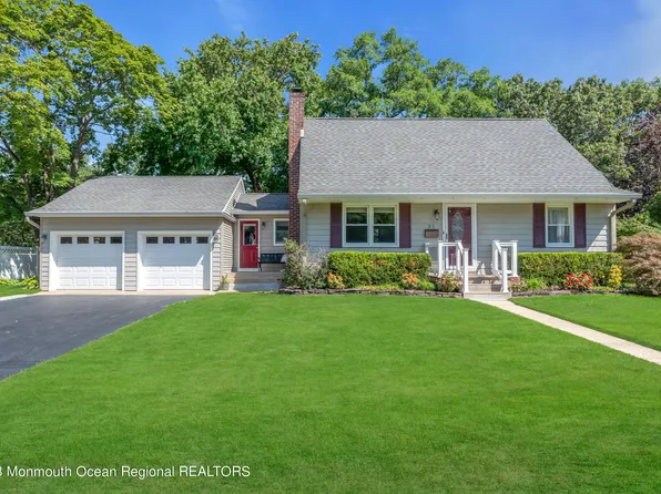 31 Oakwood Road, Leonardo, NJ 07737