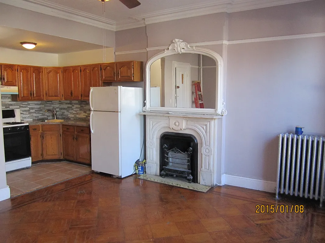 41 Brevoort Place 03