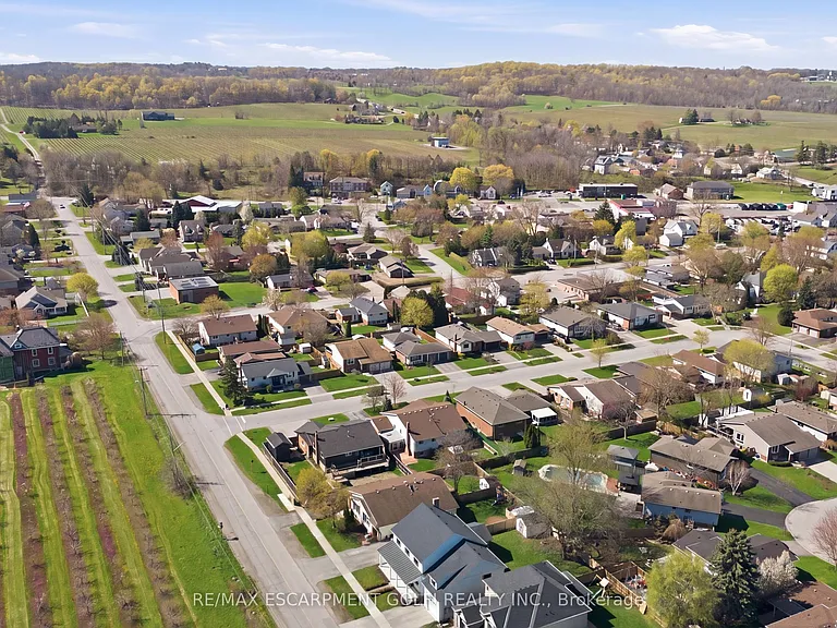 3905 Old Orchard Way — Photo 45
