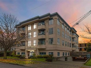 Southgate Villa, Victoria, BC V8V 2Z1