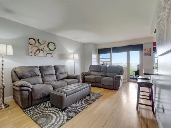 12421 Flatlands Ave APT 7B, Brooklyn, NY 11208