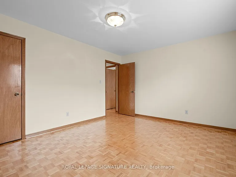 5 Acacia Ave — Photo 24