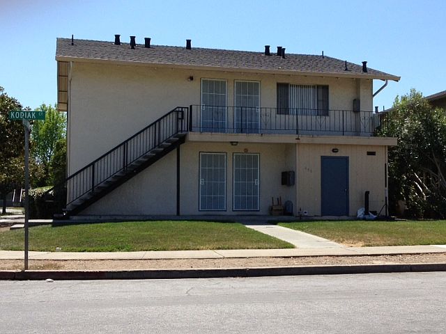 1st image of 636 Kodiak Ct APT 2