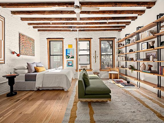 4th image of 74 Richardson St APT 6