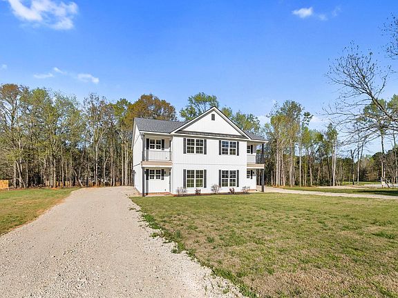 3rd image of 1717 Edwards Rd