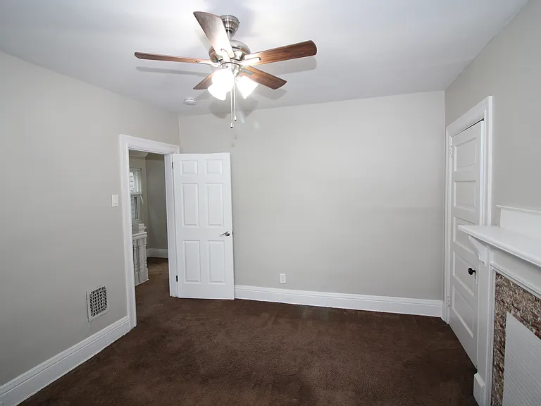 249 Dilworth St — Photo 15