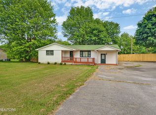 3341 Tabor Loop, Crossville, TN 38571