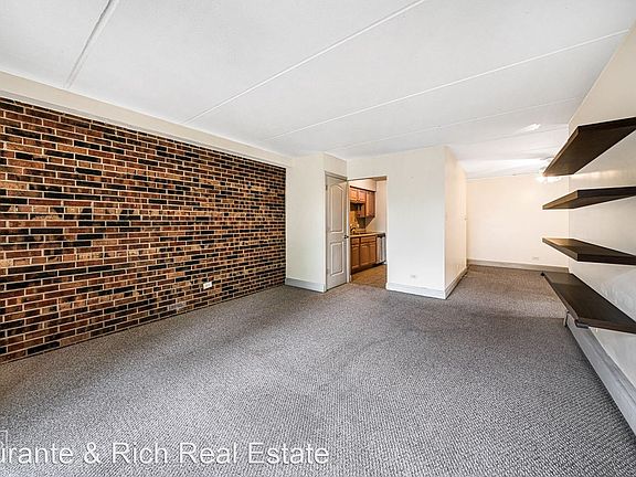 4th image of 7117 W 93rd St APT 404
