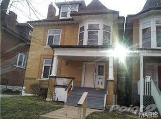 5824 Maple Ave, Saint Louis, MO 63112