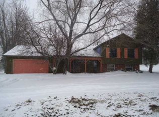 1301 35th St, Marion, IA 52302