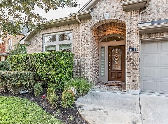 3rd image of 1112 Whitemoss Dr