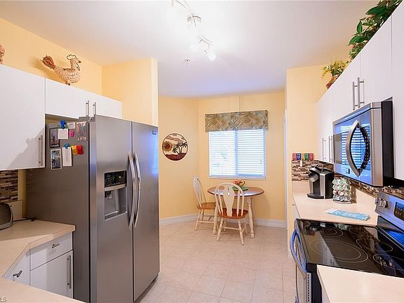 3rd image of 7826 Great Heron Way APT 302