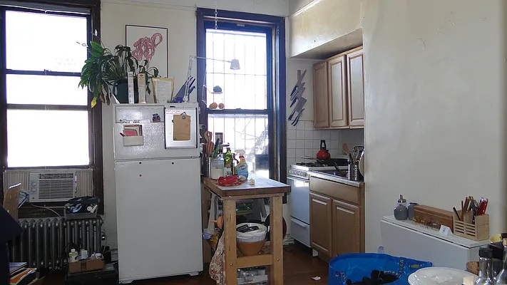 Rented by Elite NY Holdings | media 9