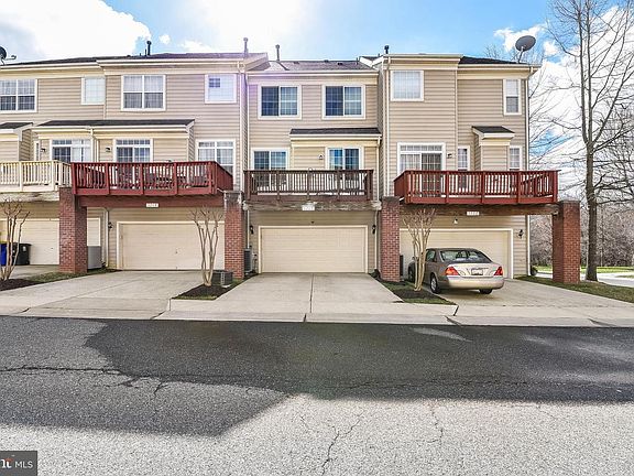 5th image of 5202 Maries Retreat Dr Unit 135