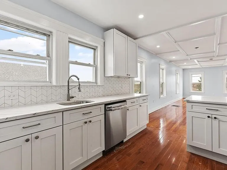 1008 Winthrop Ave #2 — Photo 17