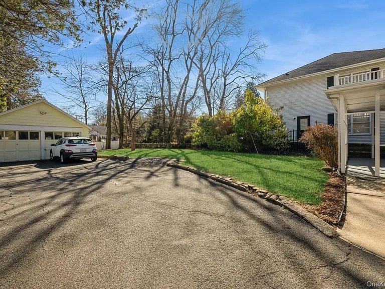 130 Soundview Rd — Photo 29