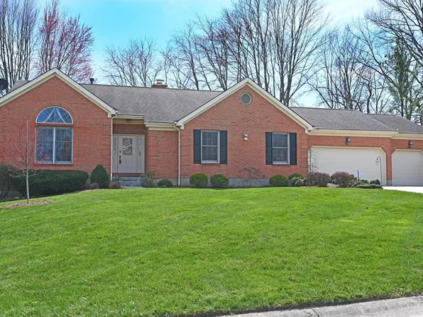 7977 Eagleridge Dr, West Chester, OH 45069