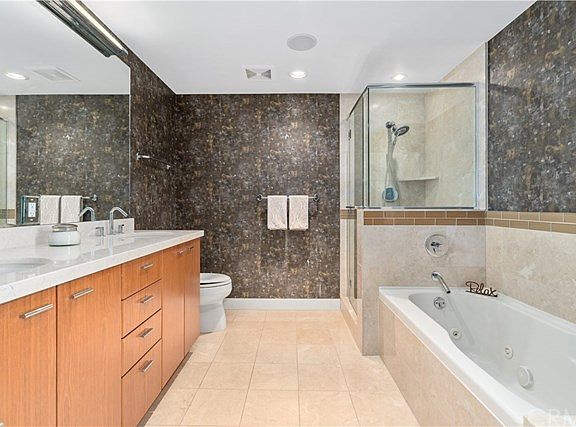 3131 Michelson Dr UNIT 807, Irvine, CA 92612 | MLS # ...