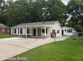 1710 N Gulf Field Dr, Mobile, AL 36605