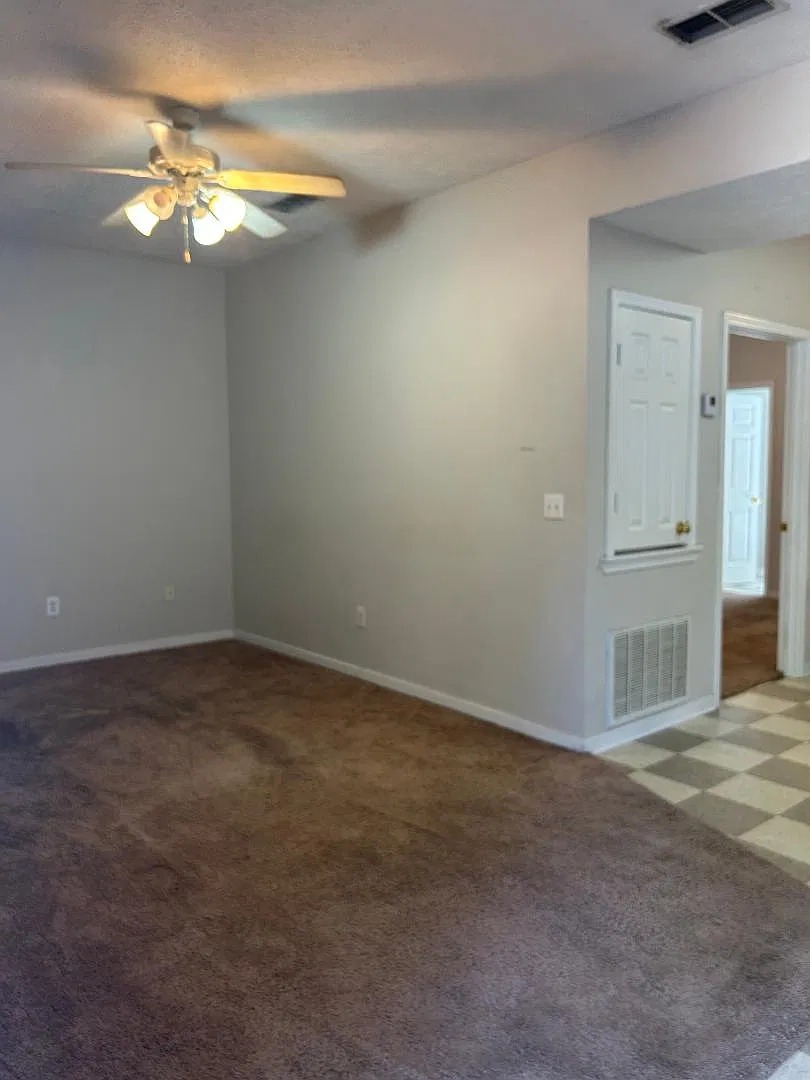 1 bed, 650 sqft, $795 — Photo 2