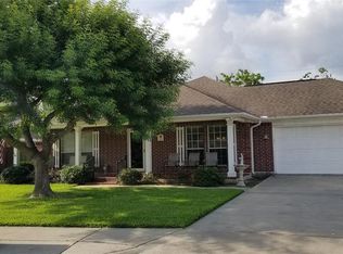 2519 Quaker Dr W, Texas City, TX 77590